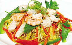 Stir fried instand noodle with seafood